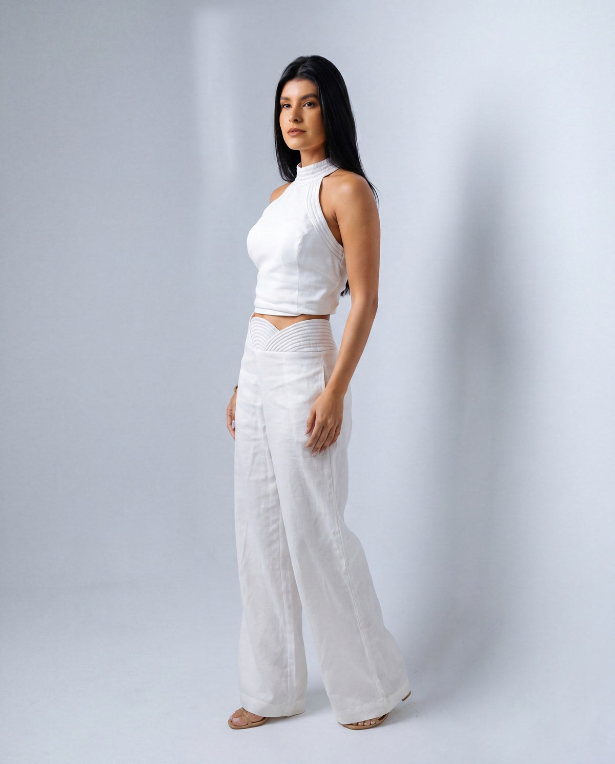 ORA Off-White 3/4
