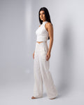Calça Nala Off-White perfil