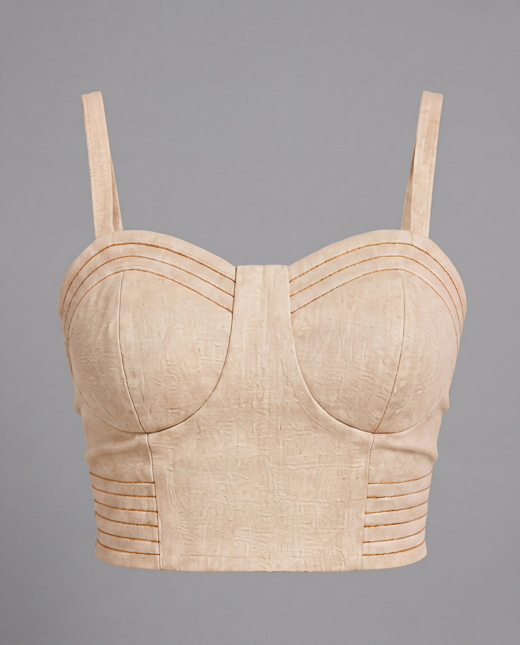 Cropped Lunna Aveia frontal